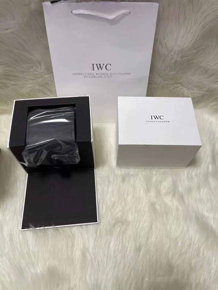 LuxuryFor IWC Schaffhausen Watch Presentation Box & Leather Travel Case - Image 2 of 4