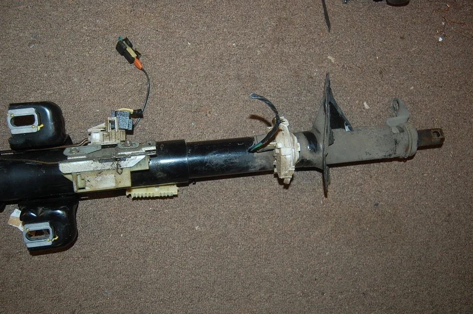 Columna de dirección inclinable Chevrolet C1500 c2500 c3500 88-94 chevy GMC CHEVY Foto 3 de 4