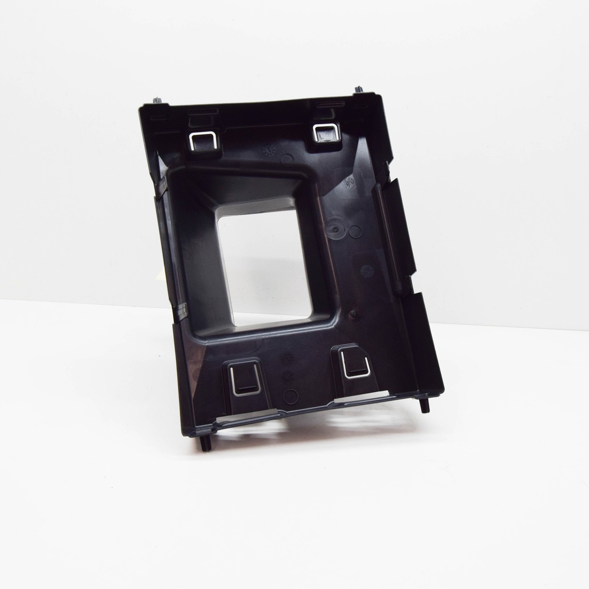 ya0707様 NEW BMW X7 G07 RADIATOR AIR GUIDE DUCT RIGHT 51749504606