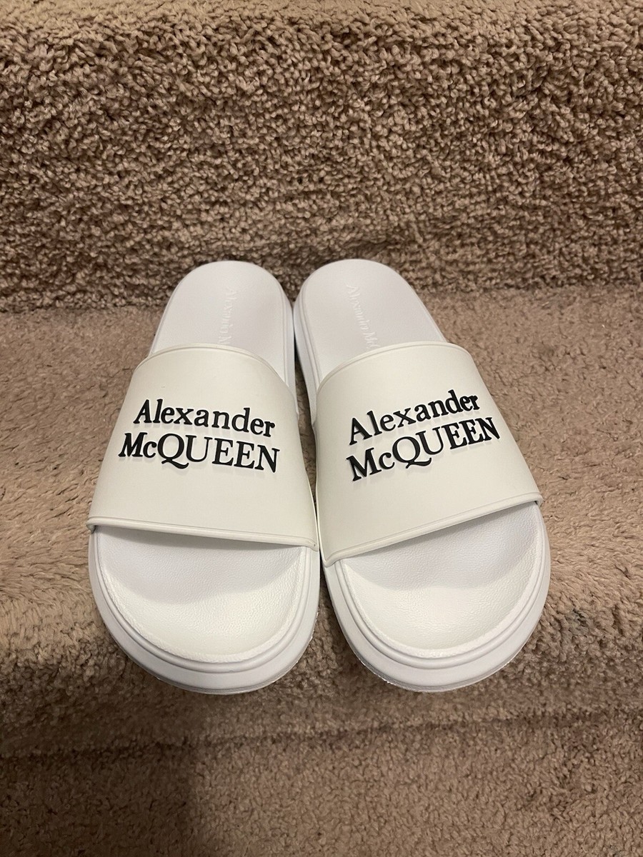 Alexander McQueen Men\'s Gray Embossed Logo Slide Sandals $450 Mens Alexander McQueen Logo Embossed Slides Sandals  main image 2