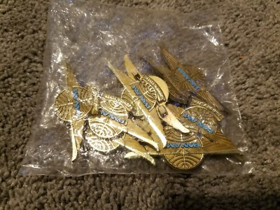NOS SEALED BAG 10 Pan Am Junior Flyer Plastic Wings Pin Back Stoffel Seals