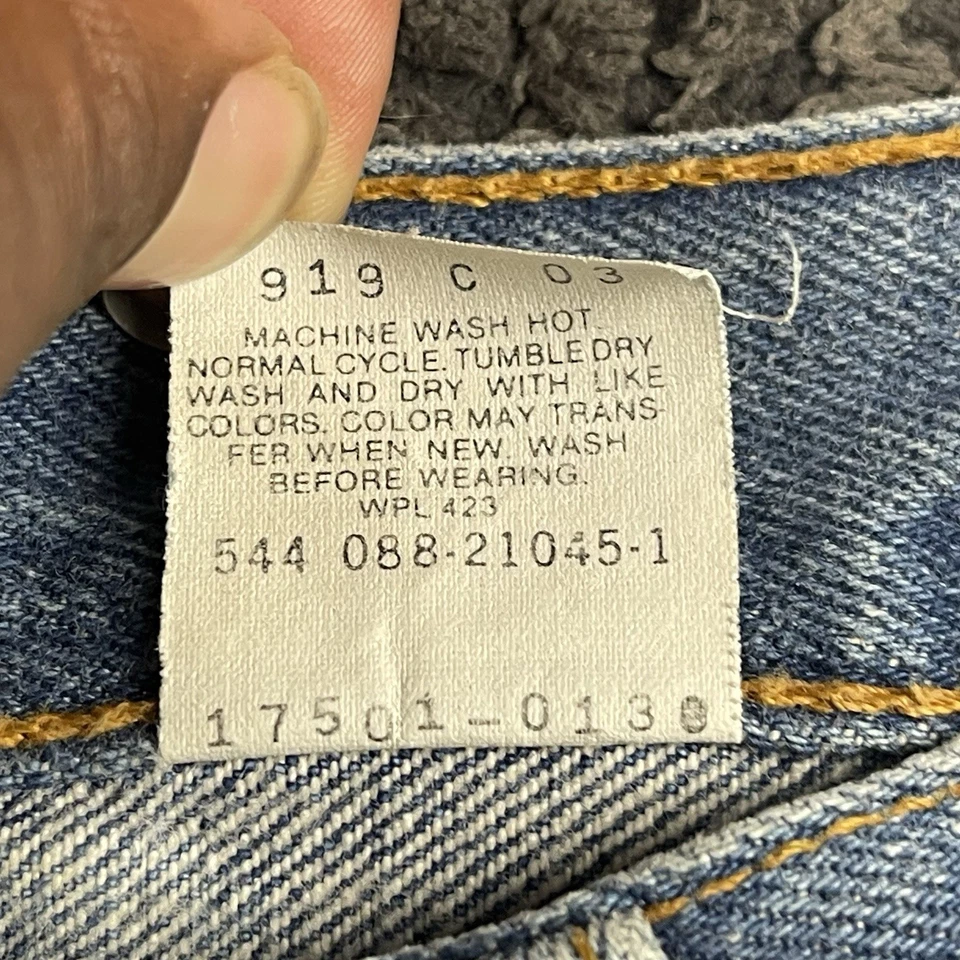 Женские джинсы Levi's 501 23x30 на пуговицах размер США 5 с высоким подъемом синий деним хлопок - Изображение 4 из 4
