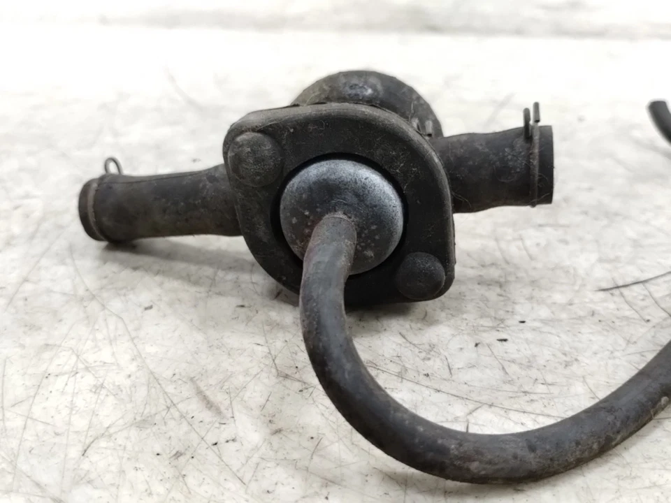 01 02 03 Solenoide válvula aire Suzuki GSXR 600 750 Foto 4 de 4