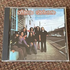 Lynyrd Skynyrd  pronounced"leh-nerd'skin-nerd CD, 1973 MCA