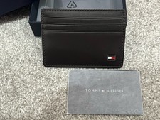 Tommy Hilfiger Men's Brown Leather Eton  Card Holder