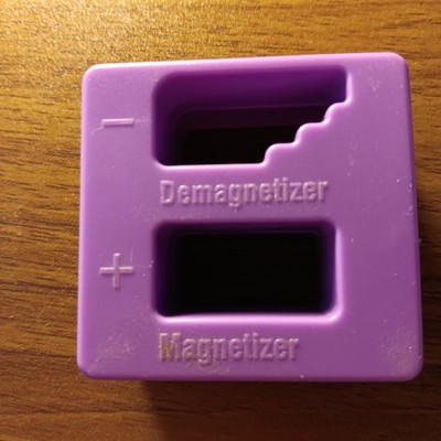 Magnetizer Demagnetizer for Screwdriver Tips Hand Tools 2'' x 2'' x 1''