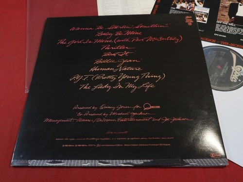 Michael Jackson THRILLER - LP Epic EPC 85930 Holland 1982 sehr gut - Foto 3 di 5