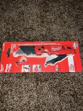 Milwaukee Fastback 6 in 1 Folding Utility Knife - Red (48-22-1505)