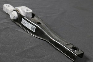 Stütze Getriebe VorderachsTräger 5Q0199855P 5Q0199855Q Audi A3 TT 2.0 TFSI 134km