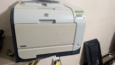 HP Color LaserJet CP2025dn with toner