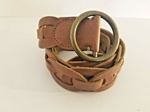tan woven belt womens