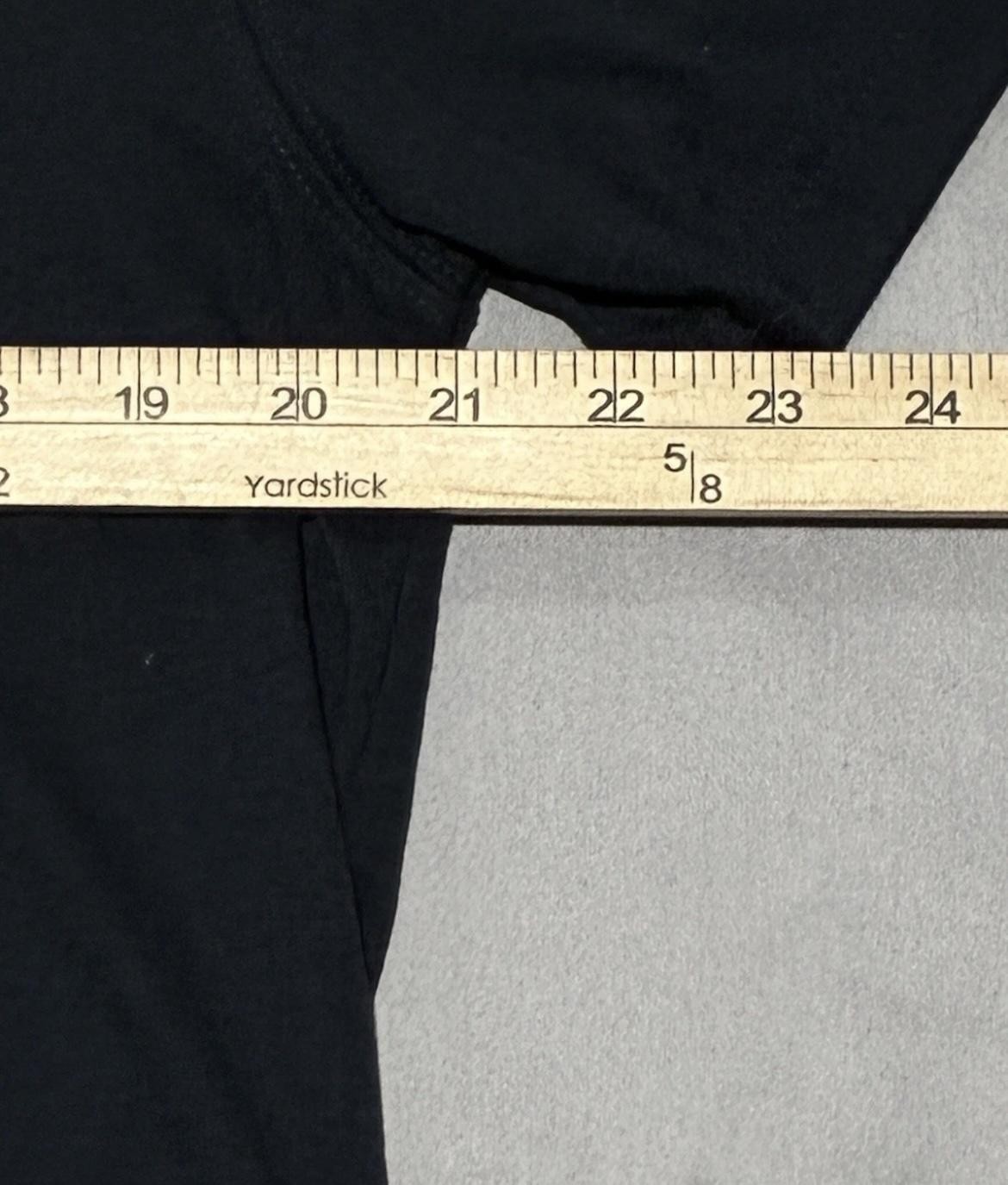 Tapout Shirt Mens Medium Navy Blue Performance Tee USA Flag Logo Graphic