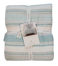 Levtex Home - Siesta Key Quilt - Twin Size - 68" x 86" (172cm x 218cm)