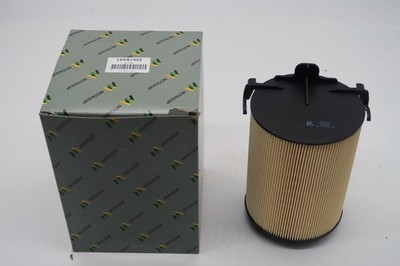 Air Filter fits AUDI A3 8P1, 8P7, 8PA 1.2 1.4 1.6 2.0 03 to 13 Motaquip LVFA1522