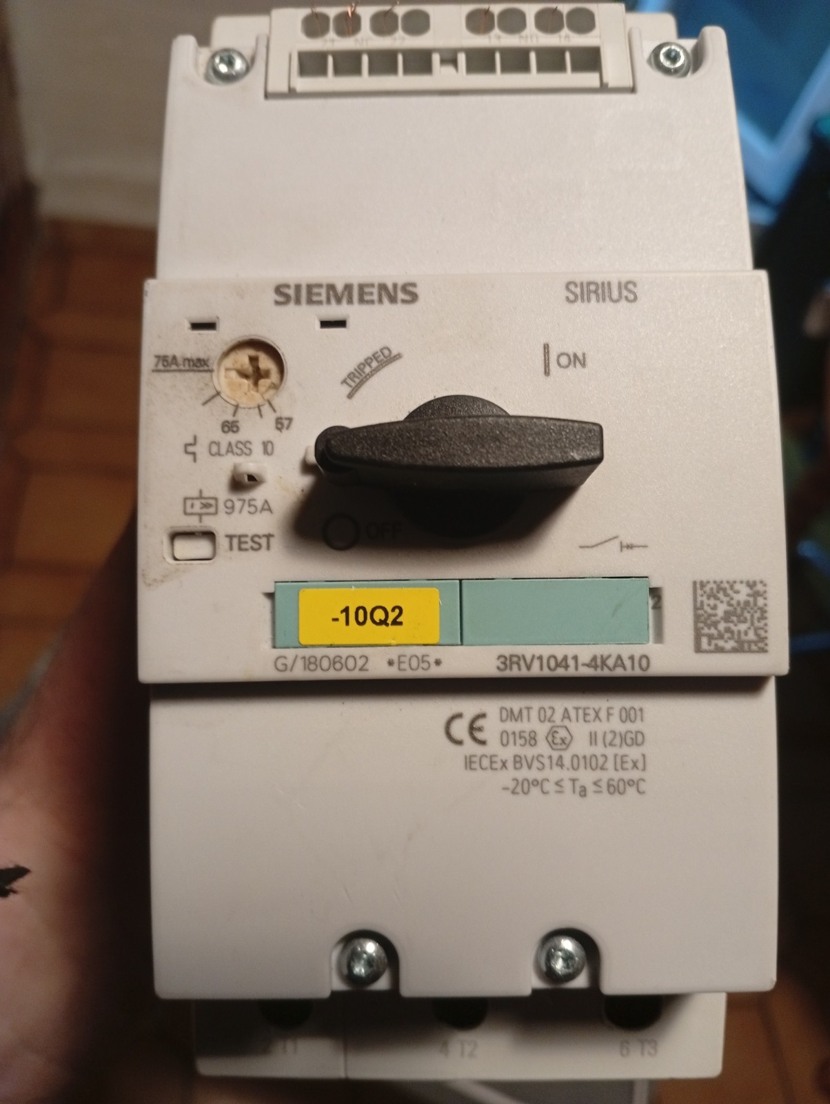 Siemens SIRIUS 3RV1041-4KA10 disjoncteur moteur 57-75A triphasé cage taille S3
