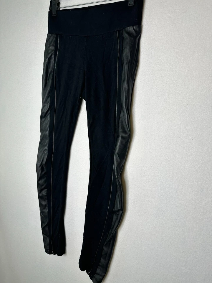 GB Black Legging Women's Size Medium Leather Runners - Image 2 of 4