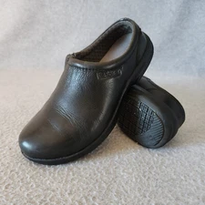 BOGS Ramsey Waterproof Leather Work Clog Rebound Comfort Slip-On Black Women US7