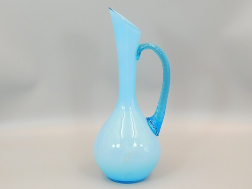 LARGE 11 1/4", 28.5cm ITALIAN EMPOLI BABY BLUE GLASS JUG WITH TWISTED HANDLE. - Picture 2 of 6