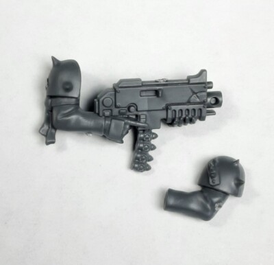 Traitor Guard Blooded Bolter - 40k, Kill Team, Chaos Cultist, Bolt Gun ...