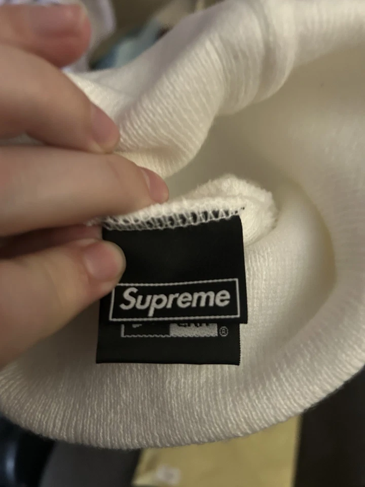 NUEVO Gorro Supreme BLANCO con Cristales Swarovski New Era Foto 4 de 4