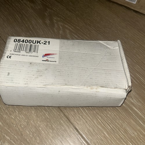 Scantronic 08400UK-00 8400 Digital Alarm Communicator Auto odem Security - Picture 1 of 2