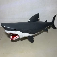 Great White Shark Eyes Glow Chomping Jaws 21" Working"