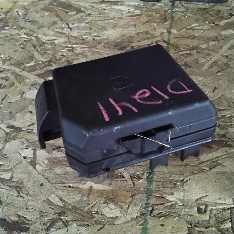 2008-2011 Chevrolet Impala Engine Fuse Box OEM#84234964 - Image 2 of 2