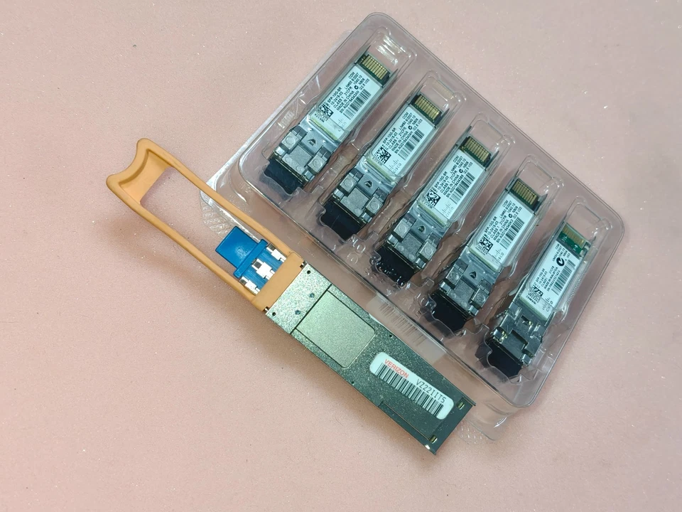 (1+12) ciena 100GE 4WDM-40 4x25G,SMF,1310nm 160-9405-900 cisco SFP-10G-SR - Image 3 of 4