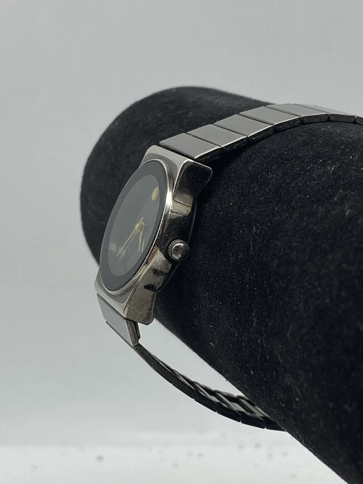 Reloj suizo de cuarzo para mujer Movado 25 mm WR 30m Foto 2 de 4