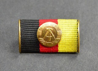 DDR Abzeichen Orden Interimsspange Nationalpreis SELTEN !!!! 10824