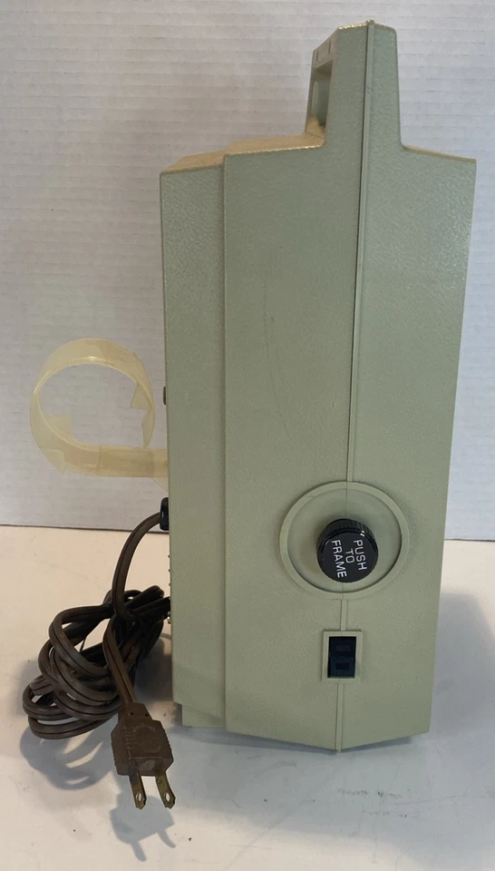 SINGER STUDY MATE 11 1975 35 MM funciona muy bien, la bombilla avanza la película funciona Foto 2 de 4