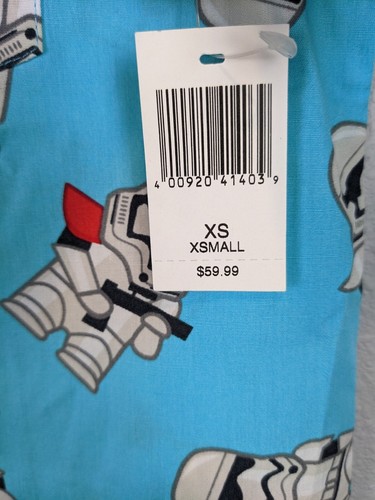 Disney Parks Star Wars Mini Stormtrooper Button Up Shirt Size Men XS Boys 14-16 - Picture 6 of 6