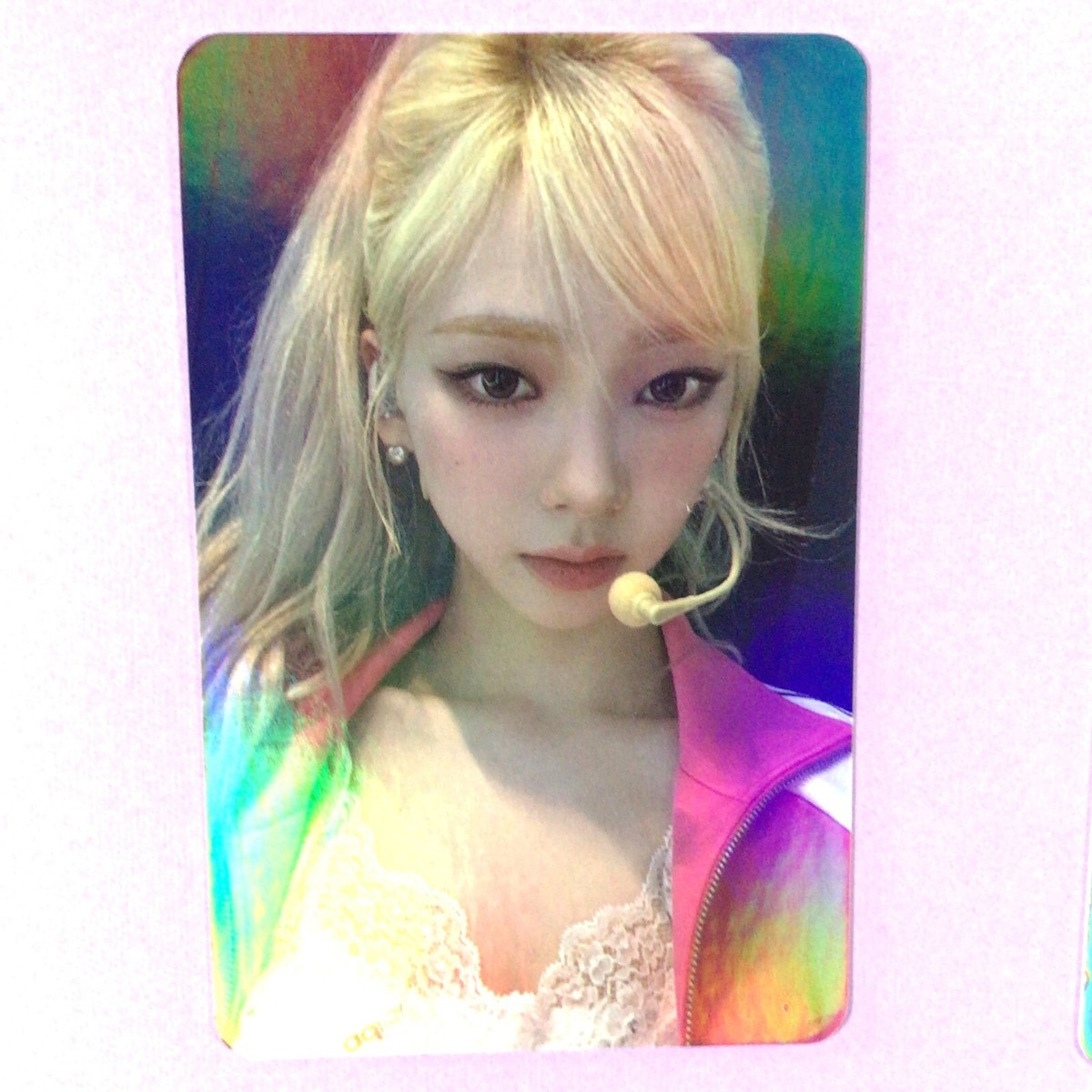 aespa Karinaトレカ KARINA Aespa TCG 0411 Blonde hair red jersey Foil KPOP IDOL CARD