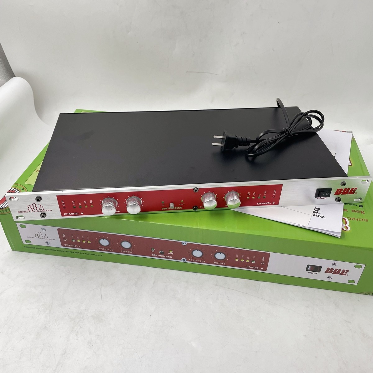 NEW 882i BBE Sonic Maximizer Rackmount Unit 1U With 1PCS XLR