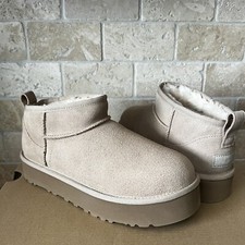 UGG Classic Ultra Mini Platform Sand Suede Boots Size 6 Youth Kid  Women 8
