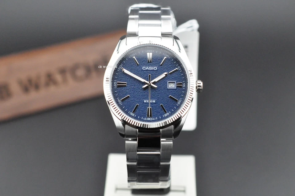 Casio MTP-1302DA-2A1 Mens 50M WR Stainless Steel Band Watch - Image 2 of 4