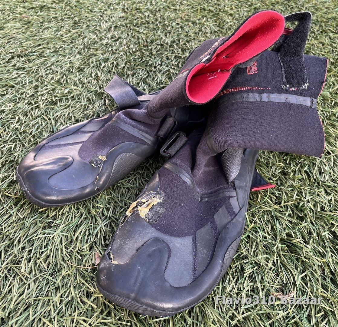 Trajes de neopreno RIP CURL botines de surf para hombre 3 mm - talla 9 EE. UU.