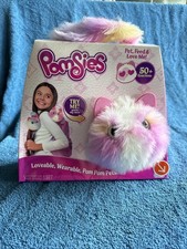 Pomsies Gatito de Peluche Interactivo con 50+ Reacciones, Usable en el Hombro