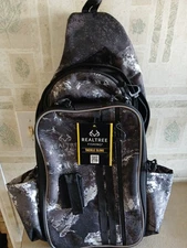 NWT Realtree Extreme Fishing Tackle Sling, Midnight, Tackle Backpacks