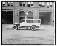 Photo:Semmes Motor Co. Colgate truck