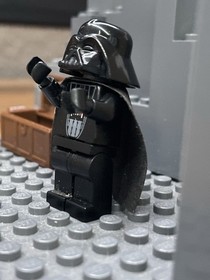 LEGO Star Wars Darth Vader Light Bluish Gray Head Minfigure sw0004