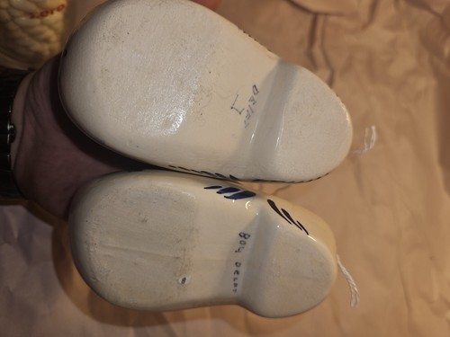 Royal Delft  Pair Of Ceramic Shoes Clogs Blue Floral Decor - Picture 5 of 8