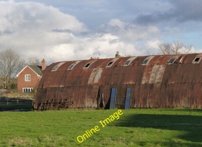 Foto 6x4 Nissen Hütte Scheune am Peartree Farm Egginton gebraucht Nissen hu c2014