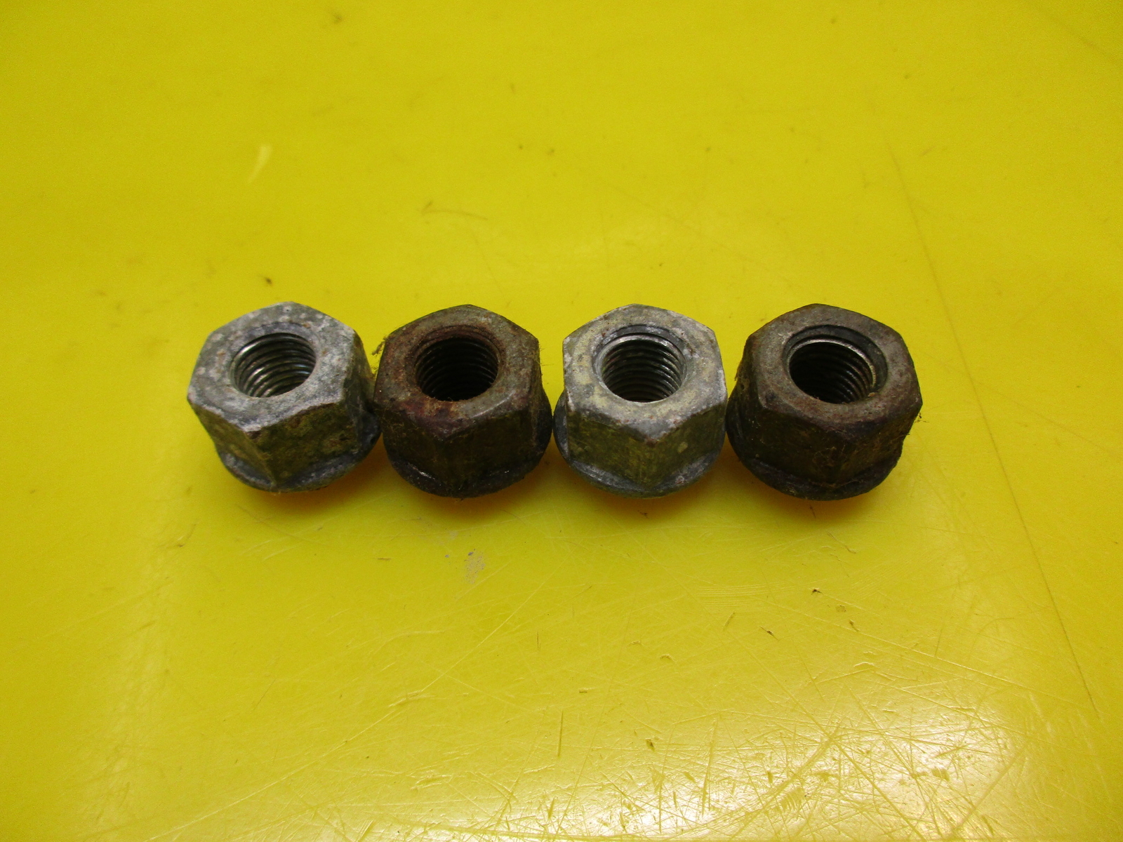 HONDA RANCHER 400 4X4 TRX400F FRONT RIMS REAR RIM NUT LUGNUT LUG