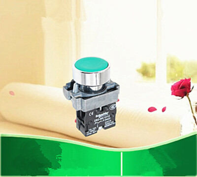 1PC  NEW  Self-reset one normally open XB2BA31C flat head green ZB2BZ101C