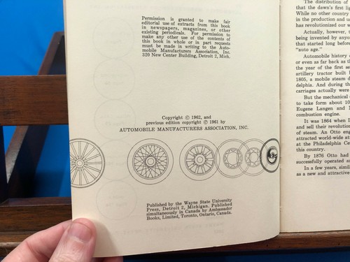 Automobiles of America, Wayne State University Press, 1962 - Picture 3 of 6