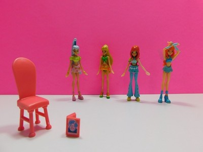 Winx Club Alfea College of Fairies Figures Magical Minis Mattel 2004 Chair Book