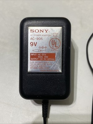 Vintage Sony SPORTS CFS-904 Mega Bass Radio Cassette-Recorder