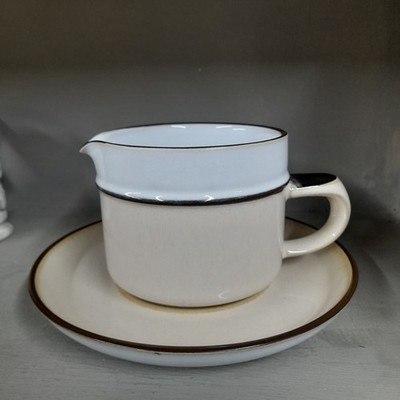 Denby Madrigal Sauciere/Saucenboot & Ständer Vintage Steinzeug sehr guter Zustand 