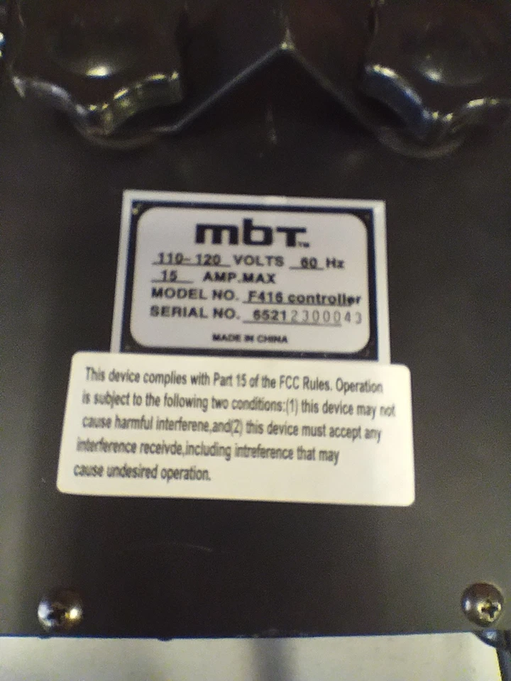 MBT F416 4-channel Chase Lighting Controller With Footswitch and 35 foot cable - Image 3 of 4